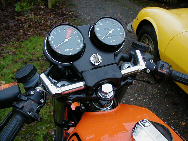 1983 Laverda Jota 1000 - the "cock pit" !