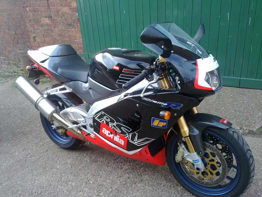 2000 Aprilia RSV Mille R 1000