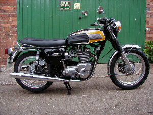 1974 Triumph Trident 750 T150V